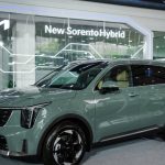 Kia Sorento Hybrid 2026 xuất hiện tại Việt Nam: Dự kiến giao xe từ tháng 8 với giá dưới 1,4 tỷ đồng